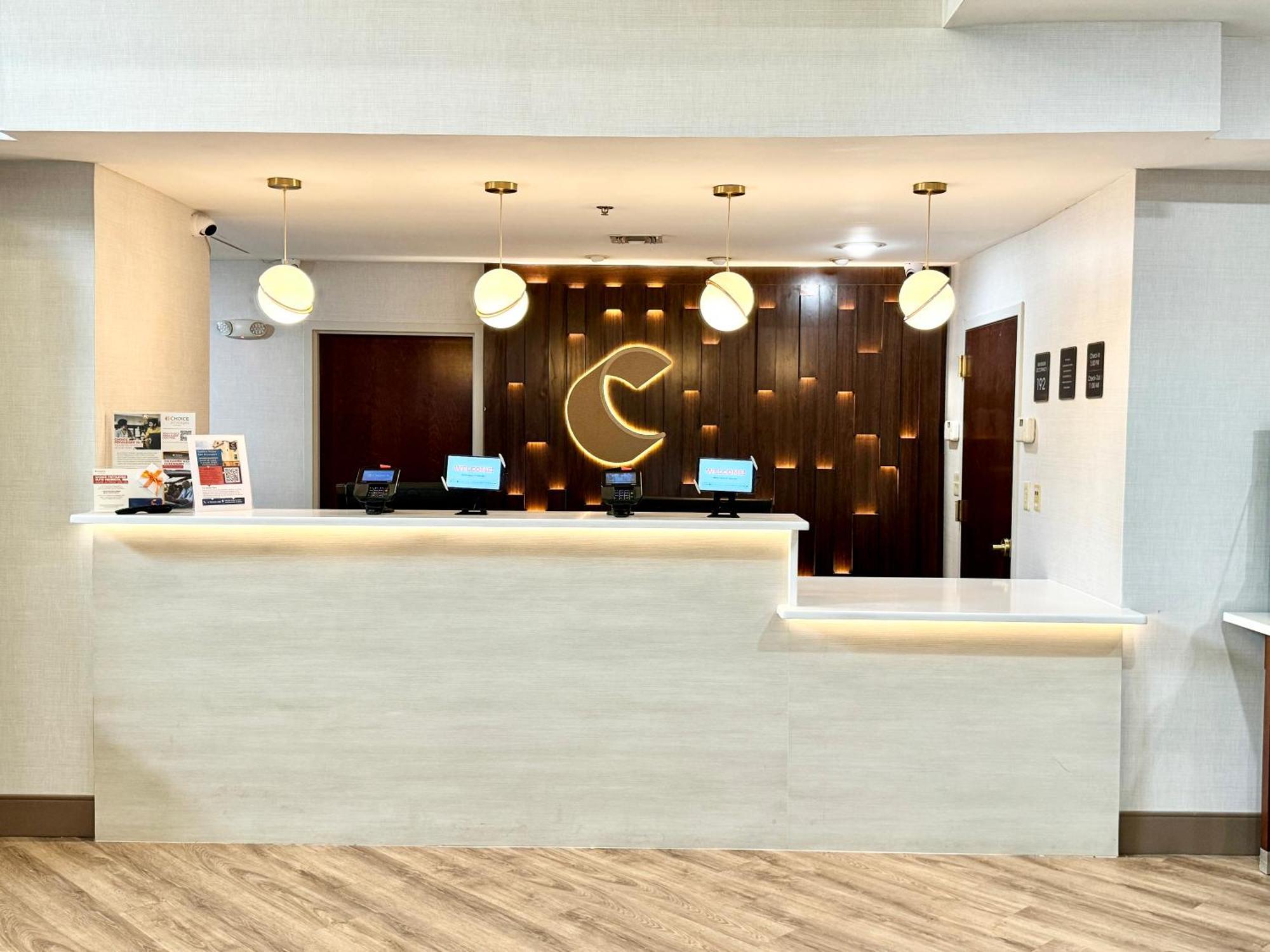 Comfort Suites East Brunswick - South River Luaran gambar