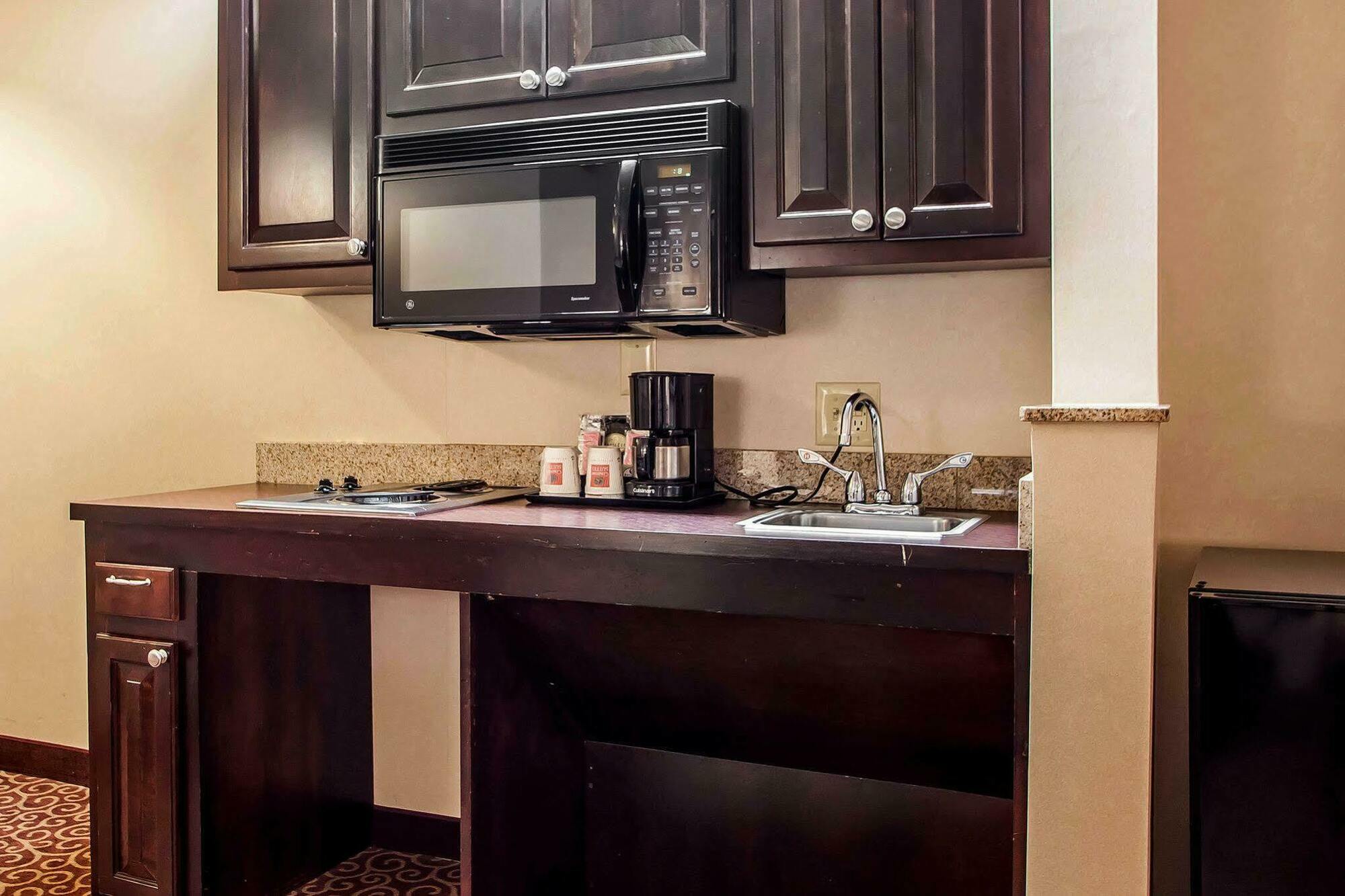 Comfort Suites East Brunswick - South River Luaran gambar